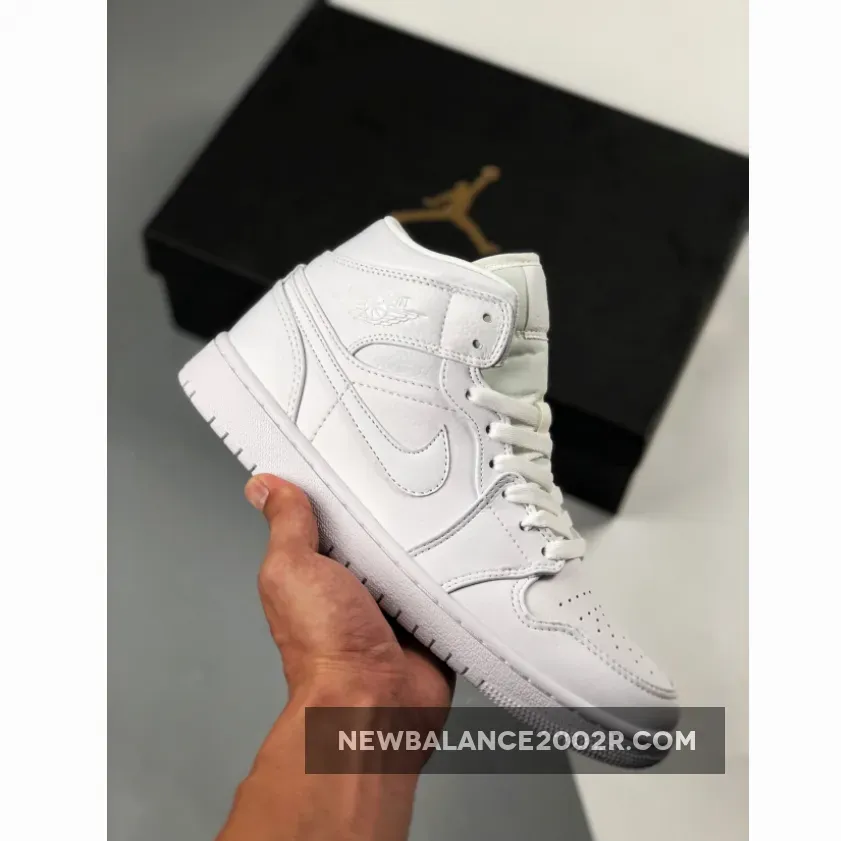 Jordan 1 Mid Triple White (2018) | JORDAN 109 554724-109