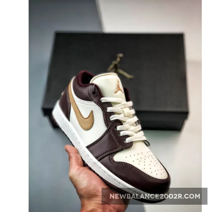 Air Jordan 1 Low "Mocha" Shadow Brown/Sail | brown jordan 1
