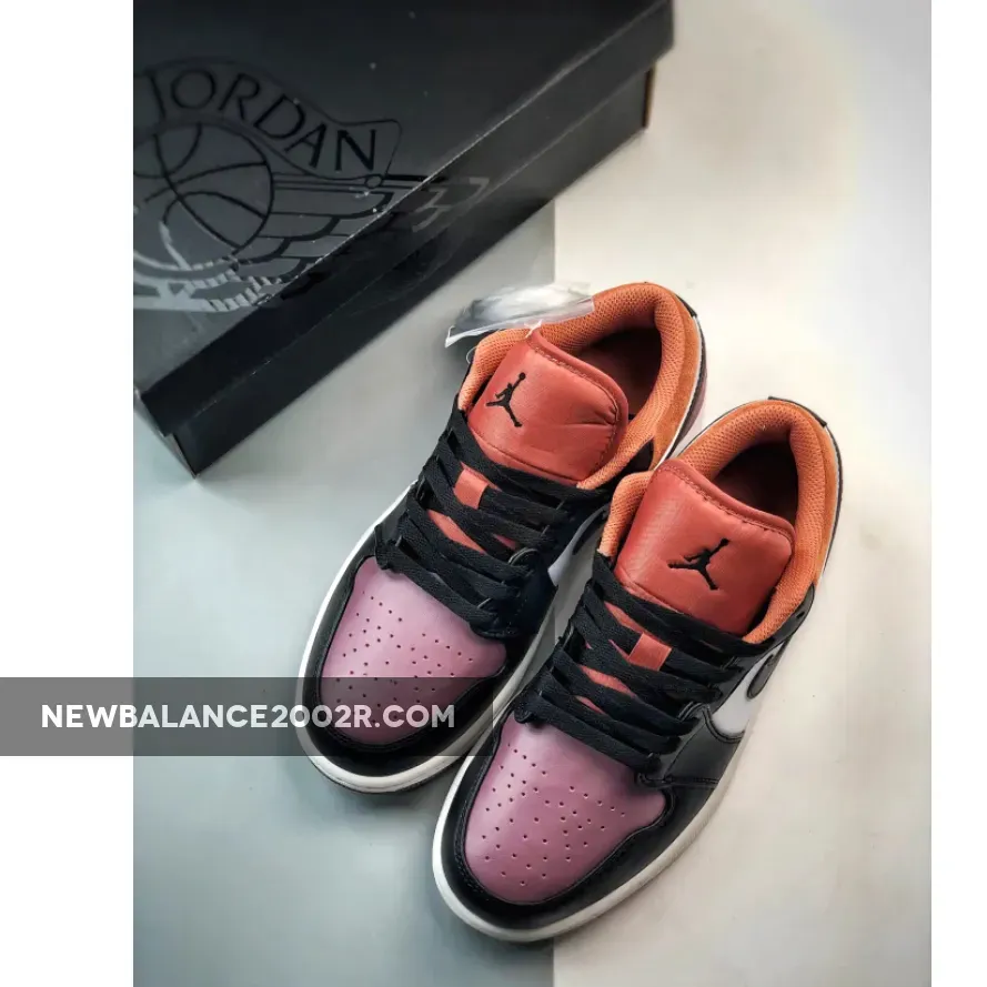 Air Jordan 1 Low SE White/Black-Sky J Mauve FB9907-102 Air Jordan 1 Low SE White/Black-Sky J Mauve FB9907-102