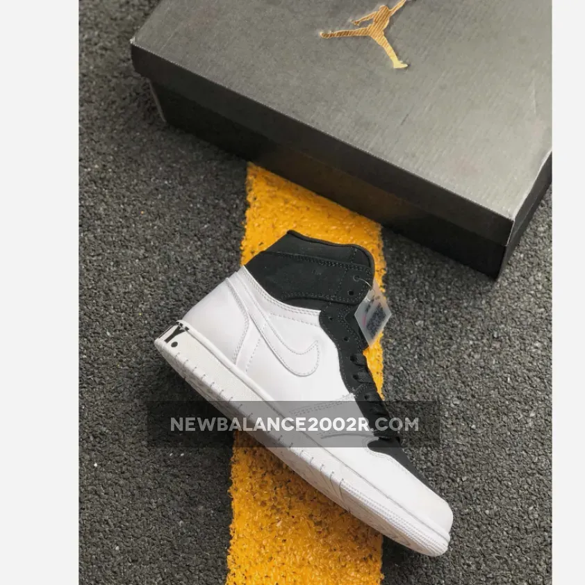 Air Jordan Equality / Air Jordan 1 Retro High 'Equality' Black/White-Metallic Gold AQ7474-001