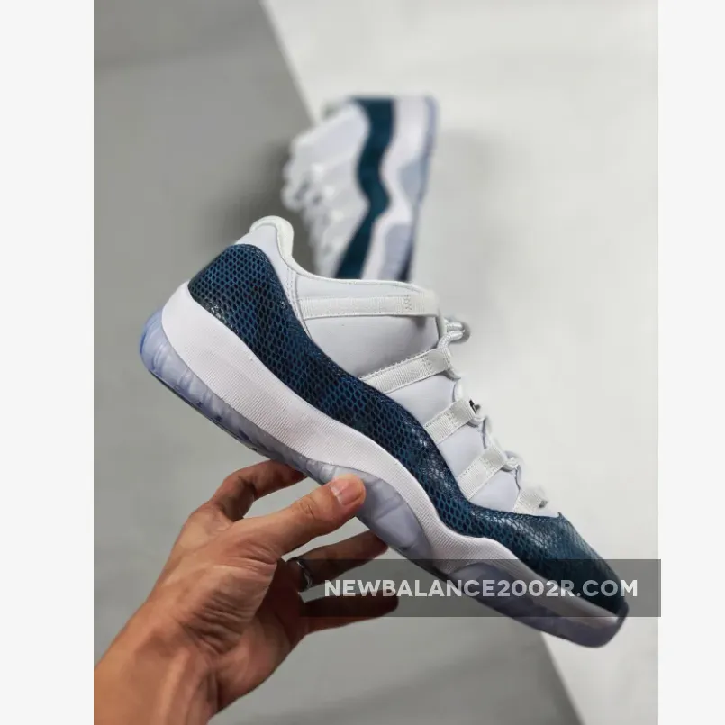 Air Jordan 11 Low "Navy Blue Snakeskin" / 11 Snakeskin CD6846-102 Air Jordan 11 Low "Navy Blue Snakeskin" / 11 Snakeskin CD6846-102