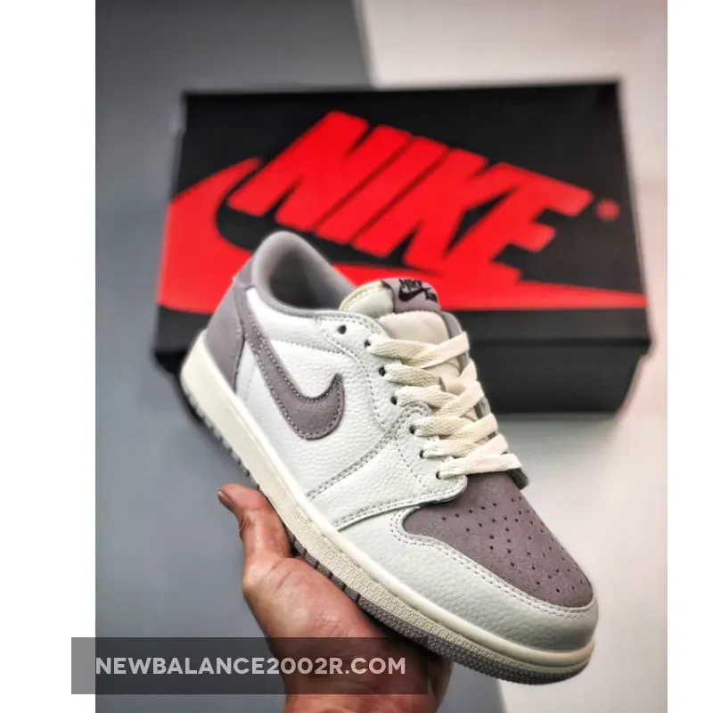 Air Jordan 1 Low Sail/Black-Atmosphere Grey | cz0790 101