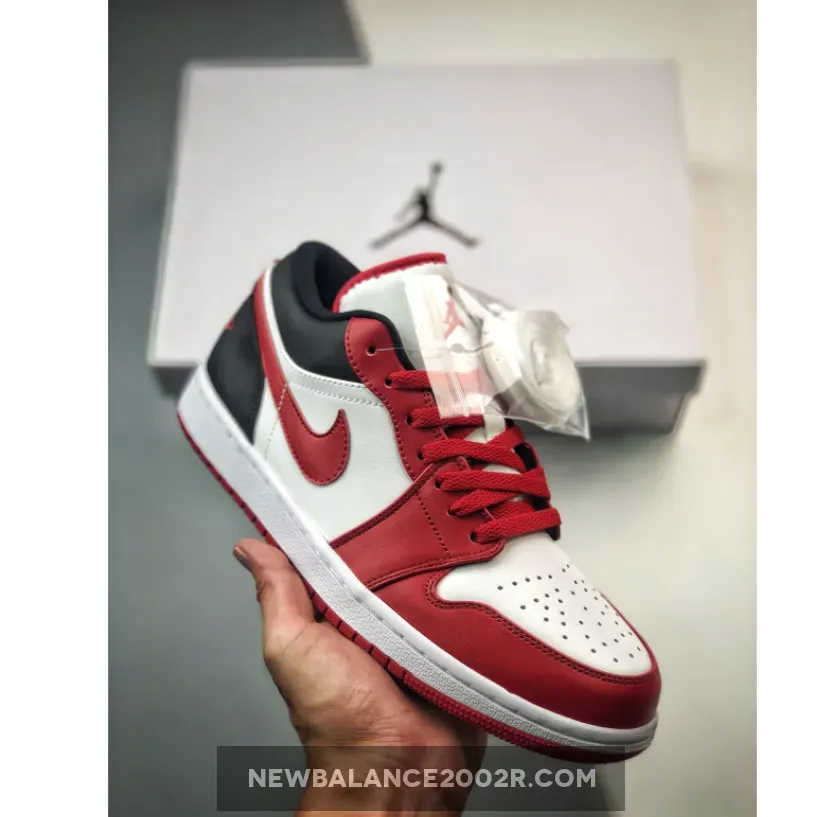 Air Jordan 1 Low White/Red-Black DC0774-160 - jordan 1 low white black gym red