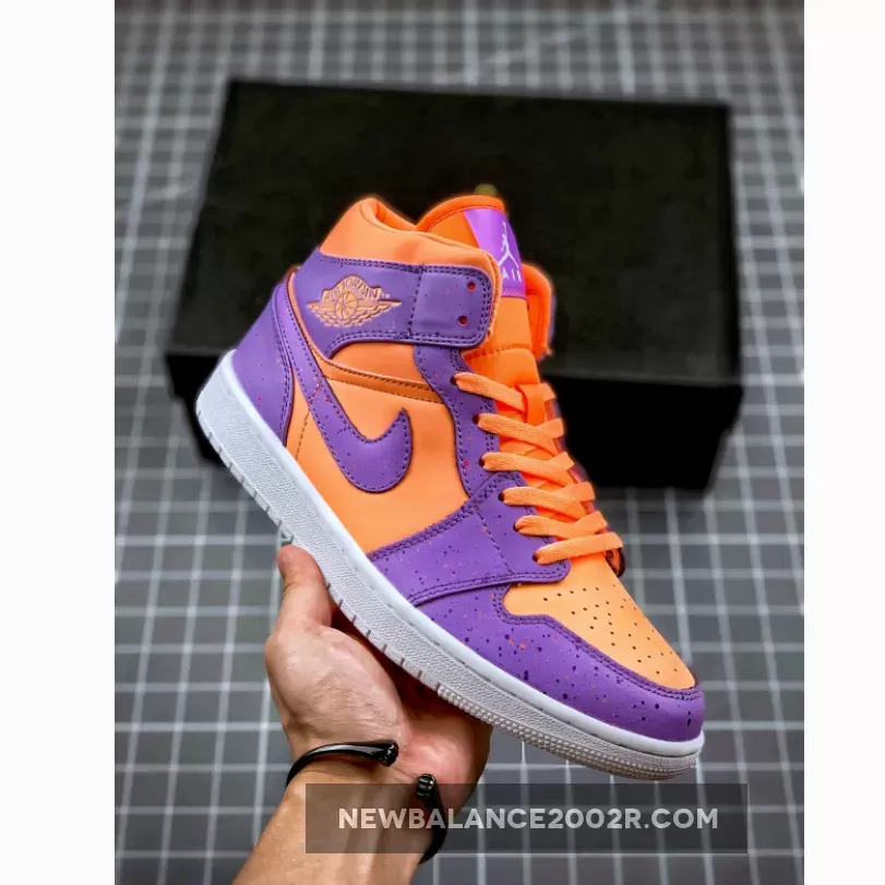 Air Jordan 1 Mid SE 'Atomic Pulse' Unisex Orange Pulse/Atomic Violet AJ1 AV5174-800 Online Sale