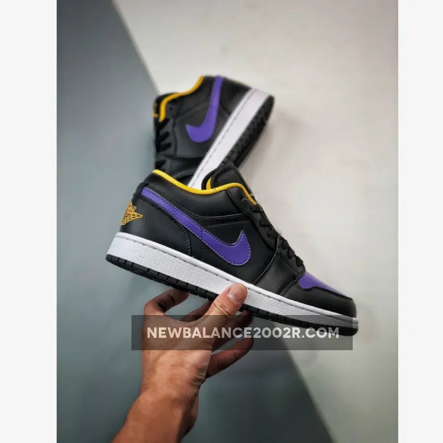 Air Jordan 1 Low Black/Dark Concord-Taxi 553558-075 Air Jordan 1 Low Black/Dark Concord-Taxi 553558-075