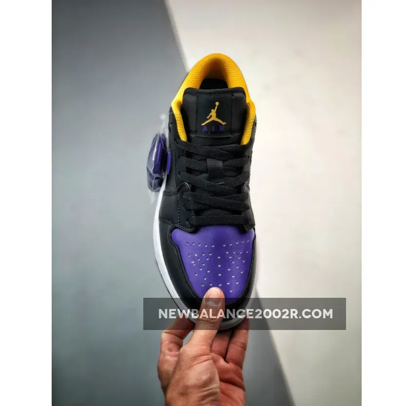 Air Jordan 1 Low Black/Dark Concord-Taxi 553558-075 Air Jordan 1 Low Black/Dark Concord-Taxi 553558-075