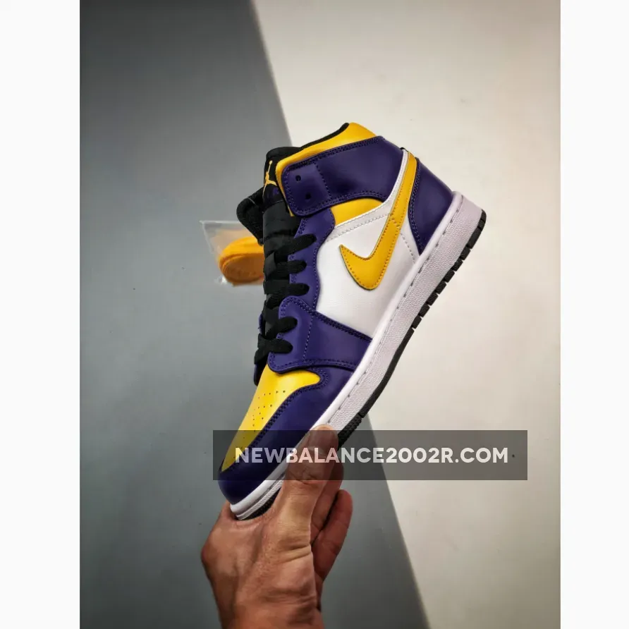 Air Jordan 1 Mid "Lakers" Dark Concord/Taxi-White-Black Air Jordan 1 Mid "Lakers" Dark Concord/Taxi-White-Black