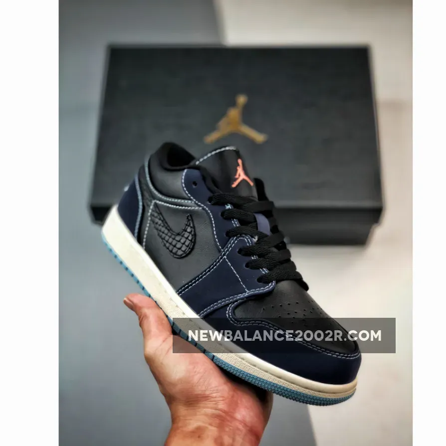 Air Jordan 1 Low Black/White-Black-Midnight Navy FJ5478-010