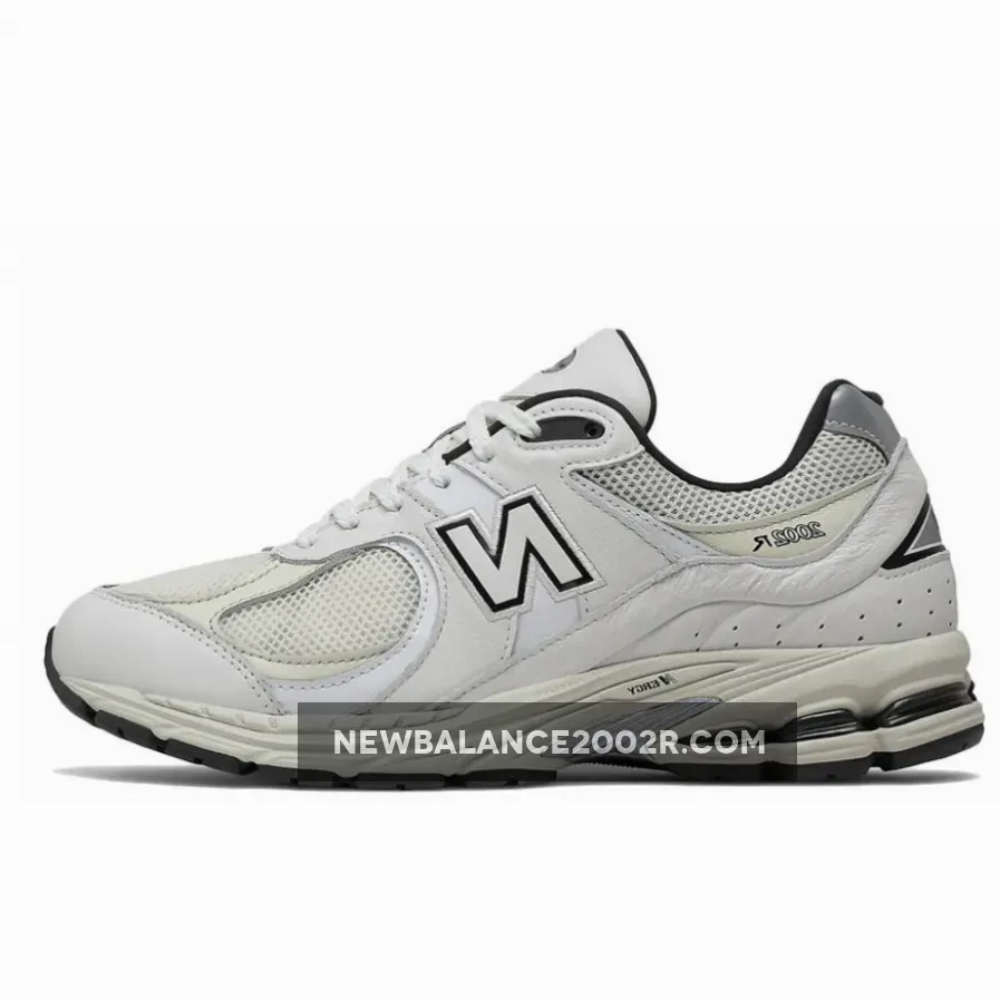 New Balance 2002R Atlas Lemon Haze ML2002RQ / new balance lemon haze