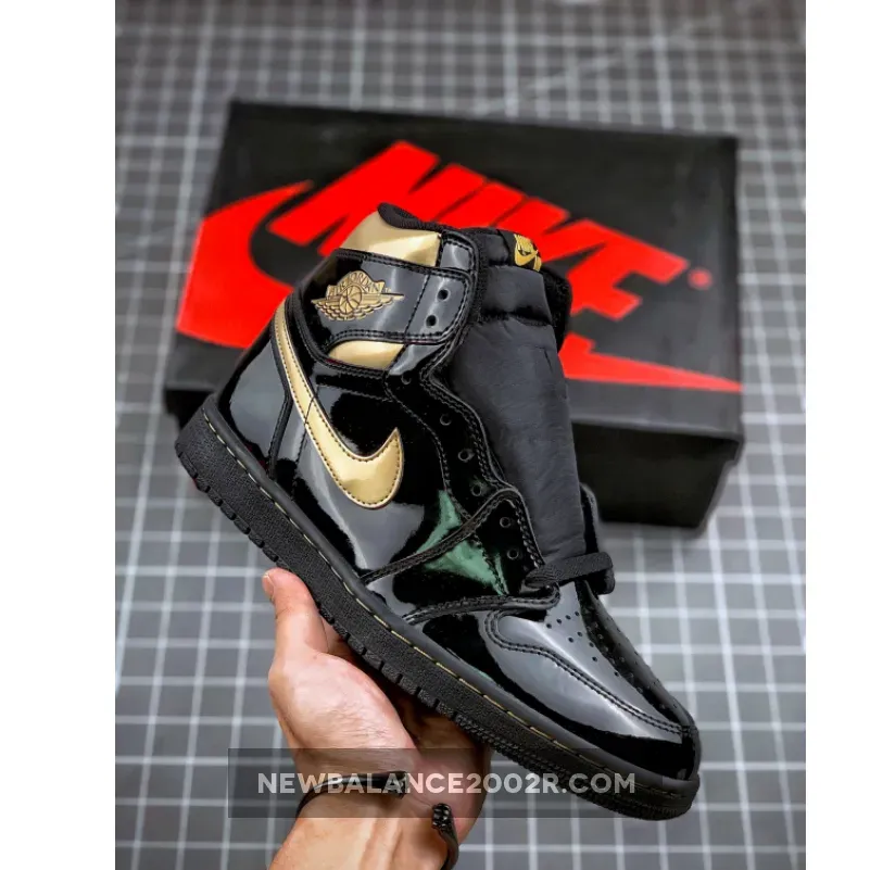 Air Jordan 1 Retro High Og 'Black Metallic Gold' AJ1 #gold retro 1