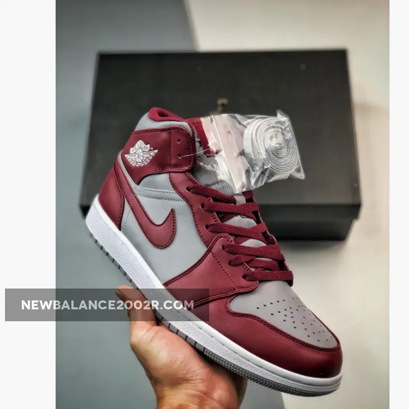 Air Jordan 1 Mid Cherrywood Red/Cement Grey/White
