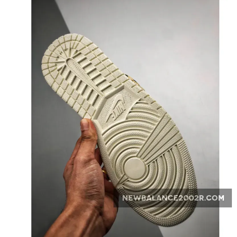 Jordan 1 Cargo Light Cream CD6757-200