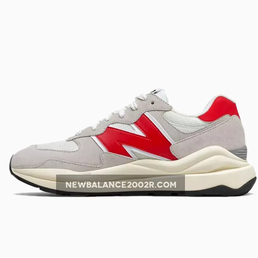 New Balance Grey Beige Red Pas Cher M5740CC Online