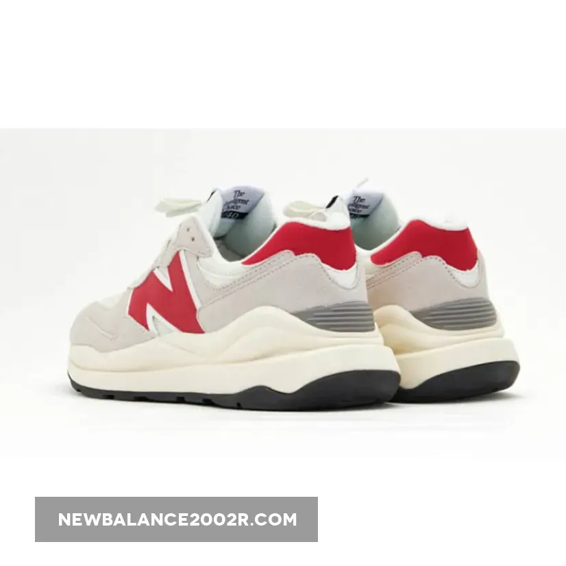 New Balance Grey Beige Red Pas Cher M5740CC Online