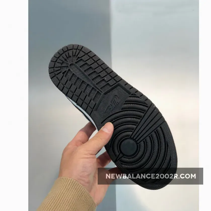 Air Jordan 1 Mid 'Top 3' Blue Red Black White / jordan mid top