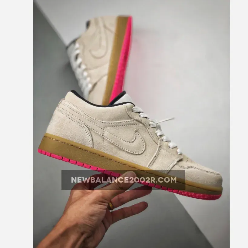 Jordan 1 Low White Gum Yellow 553558-119 Restock Jordan 1 Low White Gum Yellow 553558-119 Restock