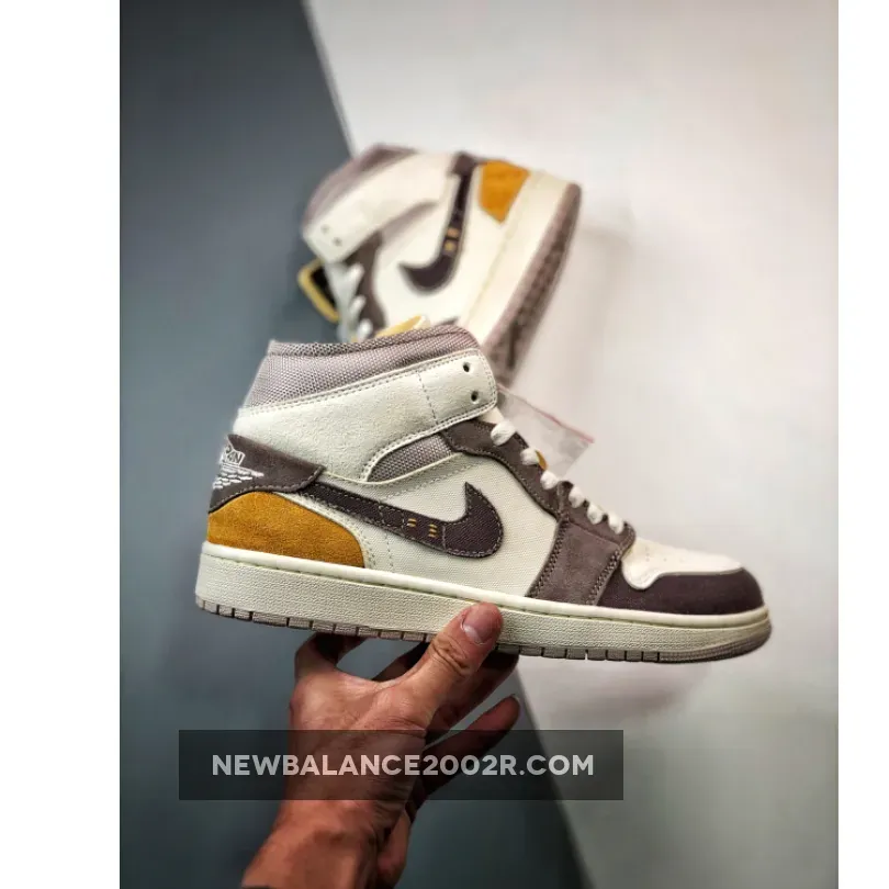 Air Jordan 1 Mid Craft SE Sail/Taupe Haze-Fossil Stone | midcraft Air Jordan 1 Mid Craft SE Sail/Taupe Haze-Fossil Stone | midcraft