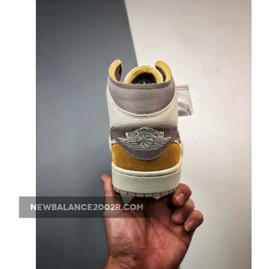 Air Jordan 1 Mid Craft SE Sail/Taupe Haze-Fossil Stone | midcraft Air Jordan 1 Mid Craft SE Sail/Taupe Haze-Fossil Stone | midcraft