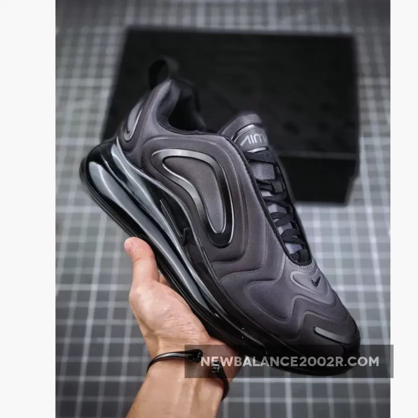 Nike Air Max 720 'Triple Black' AO2924-004 Outlet