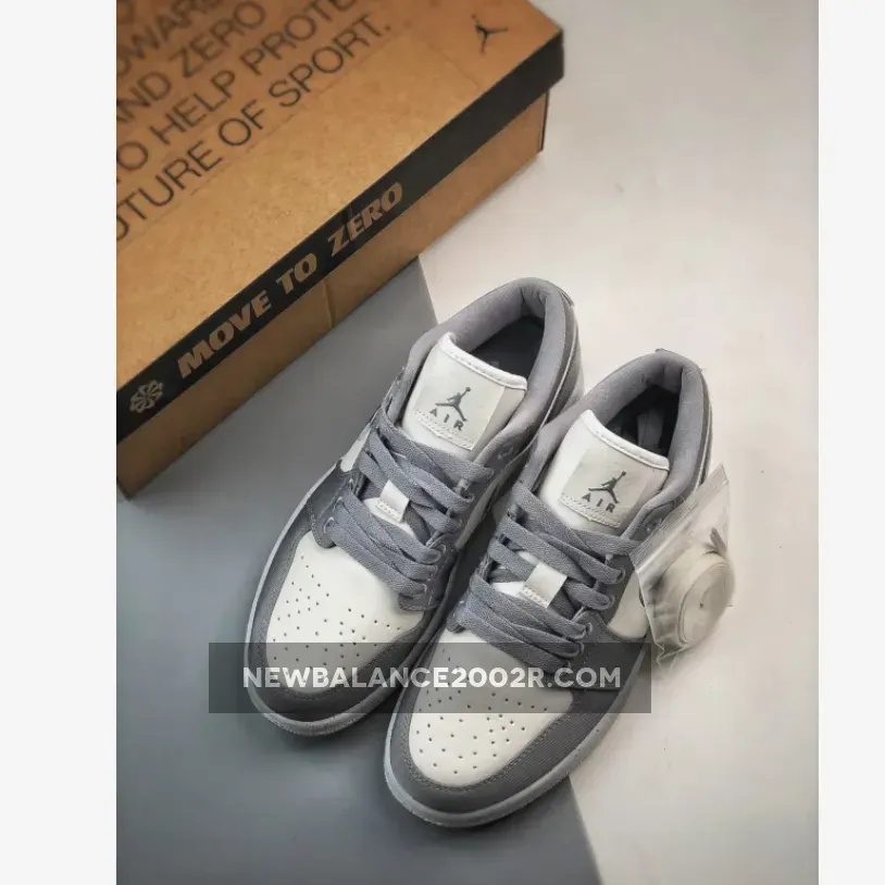 Air Jordan 1 Low SE Light Steel Grey/Sail-White / jordan 1 low light steel grey