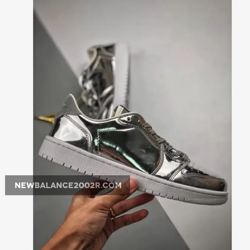 Discount Air Jordan 1 Low Pinnacle Metallic Silver/White 852549-003
