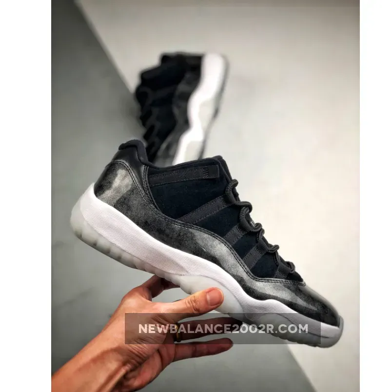 Jordan 11 Low Barons Black / Baron 11 Low 528895-010