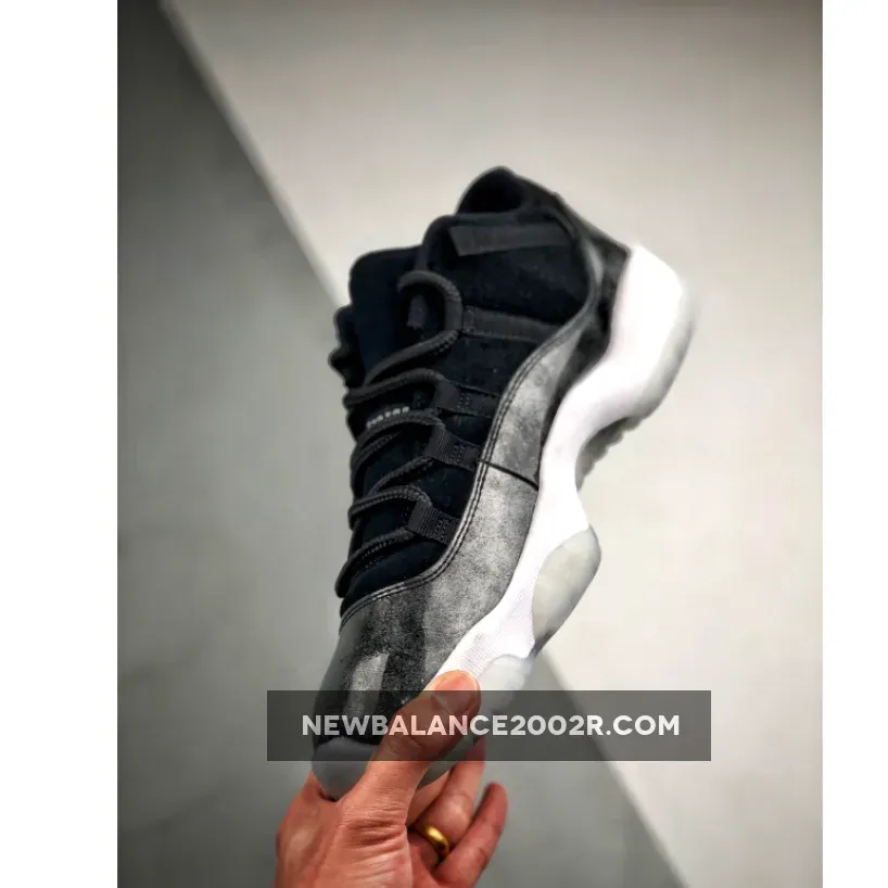 Jordan 11 Low Barons Black / Baron 11 Low 528895-010