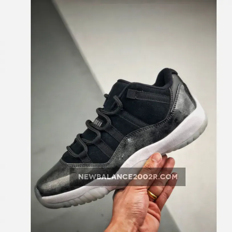 Jordan 11 Low Barons Black / Baron 11 Low 528895-010