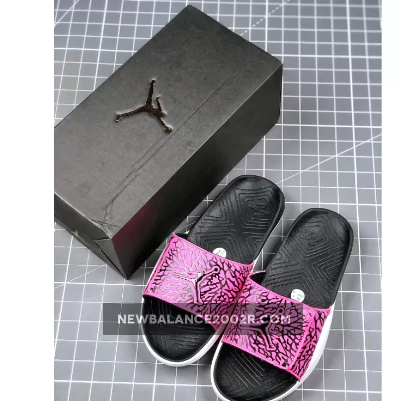 Jordan Hydro 7 V2 Black/Hyper Pink BQ6290-061