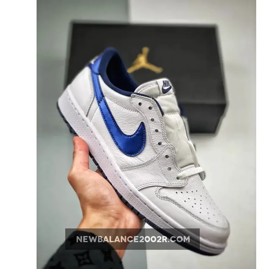 Air Jordan 1 Low OG White Midnight Navy | noble green/white/midnight navy