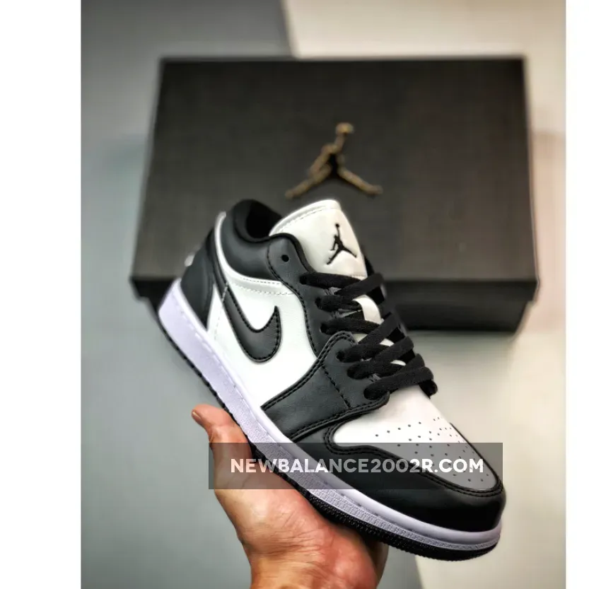 Air Jordan 1 Low "Panda" White/Black-White DC0774-101