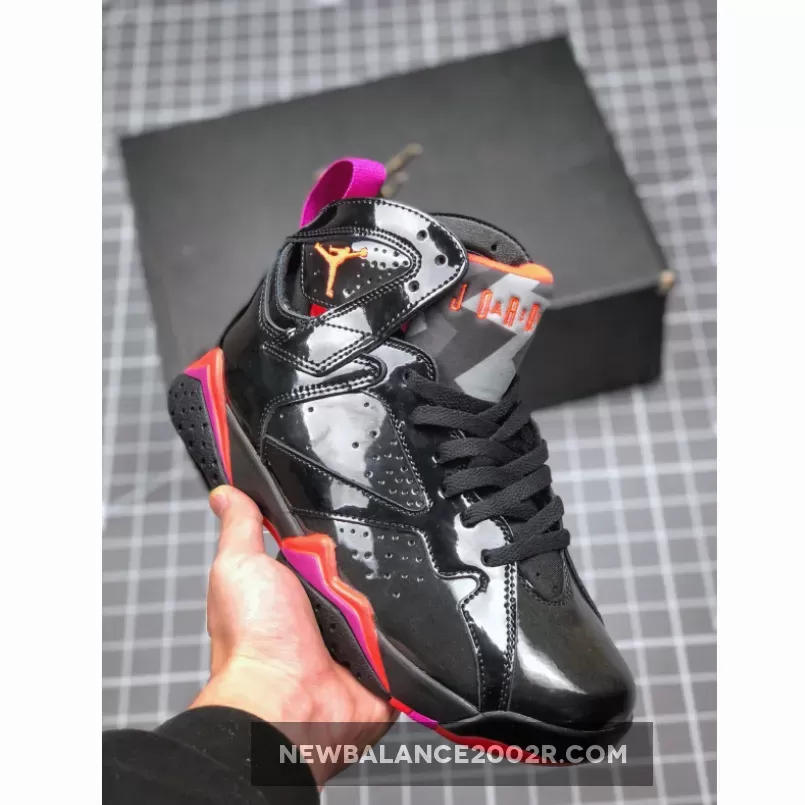 Men’s Air Jordan 7 "Halloween" Black Patent Leather 313358-006