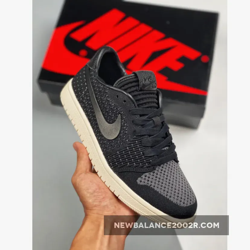 Air Jordan 1 Retro Low Flyknit Black Guava Jordan 1 Flynit