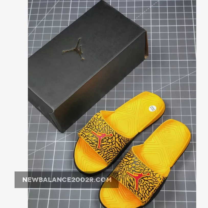 Online Sale Air Jordan Hydro 7 Yellow Black Slippers BQ6290-706
