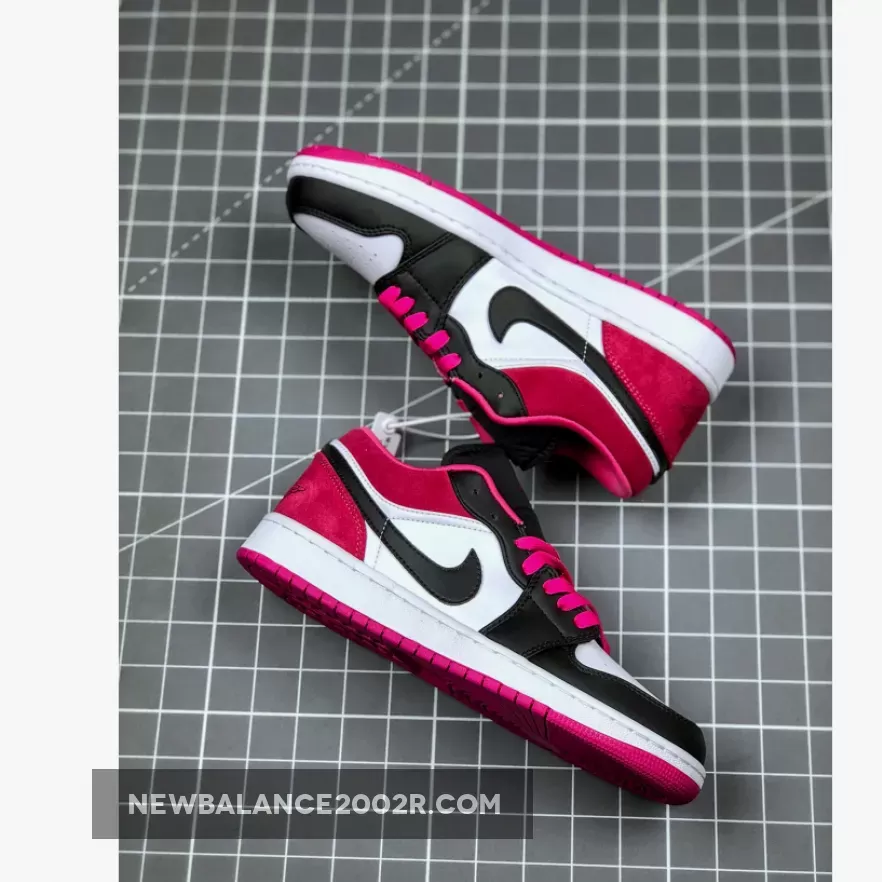 magenta jordan 1