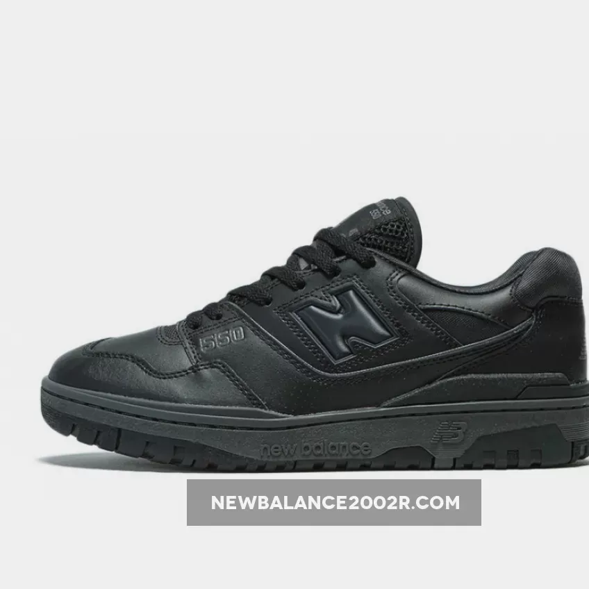 New Balance 550 Triple Black BB550BBB / new balance 550 goat