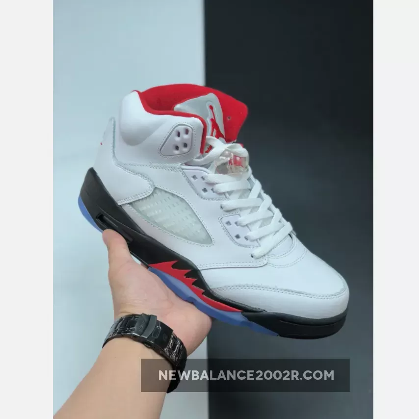 Air Jordan 5 Fire Red 2023 / Mens Air Jordan 5 Retro 'Fire Red' AJ5 True White Black/Metallic Silver DA1911-102