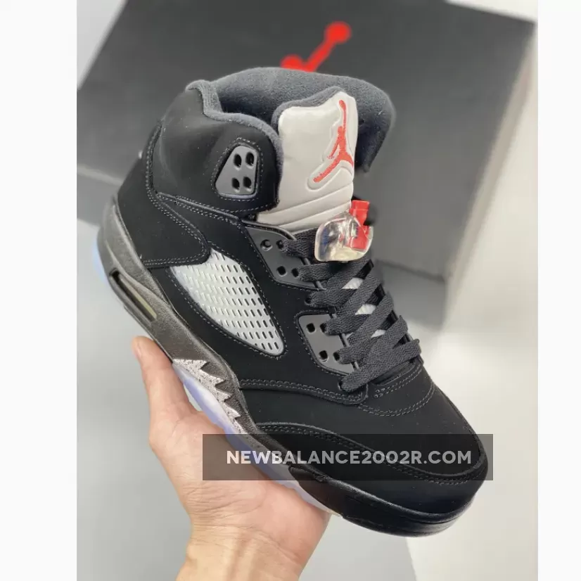 Air Jordan 5 Retro OG ‘Black Metallic’ Black/Fire Red-Metallic Silver
