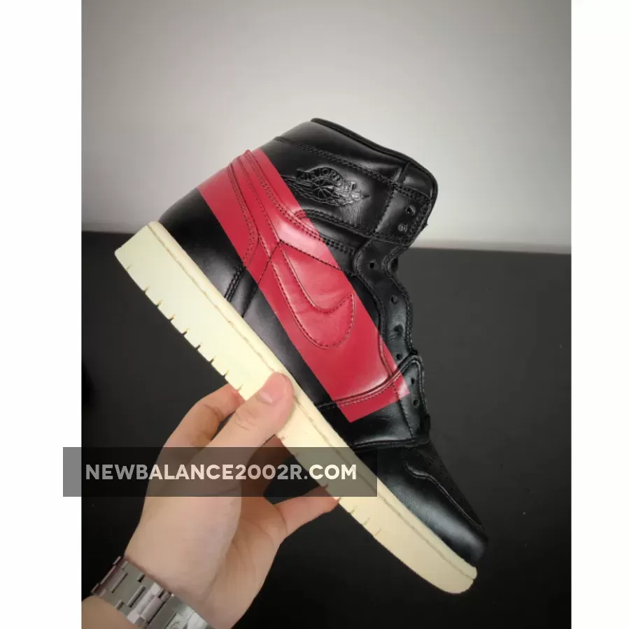 Air Jordan 1 High OG Defiant "Couture" Black/Gym Red-Muslin