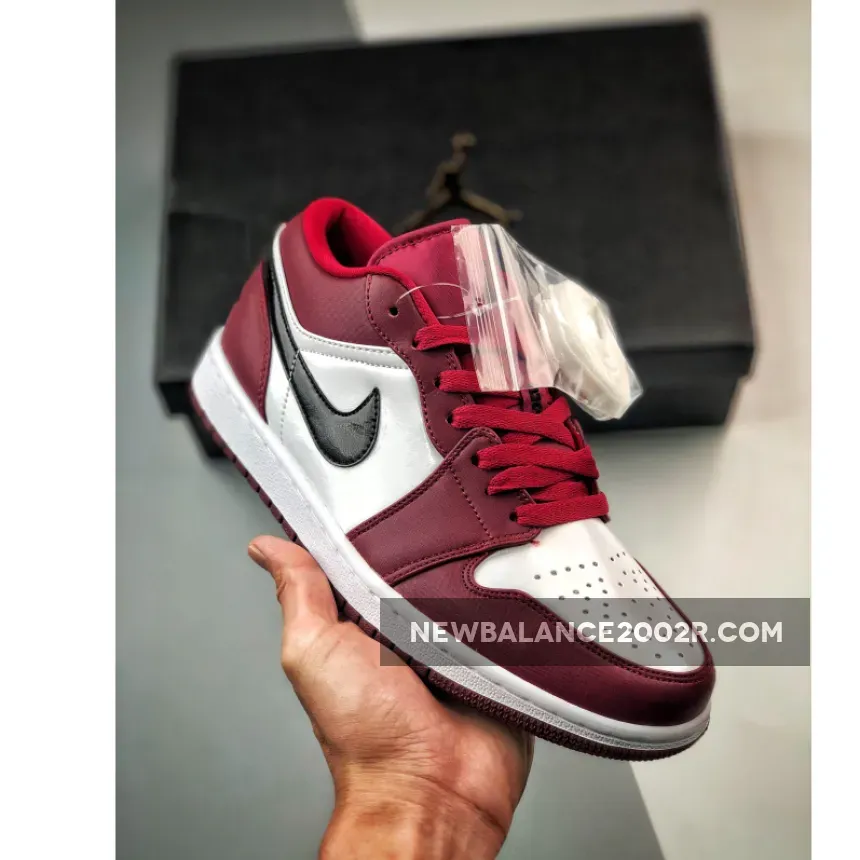 Air Jordan 1 Low NOBLE RED/BLACK-WHITE AJ1