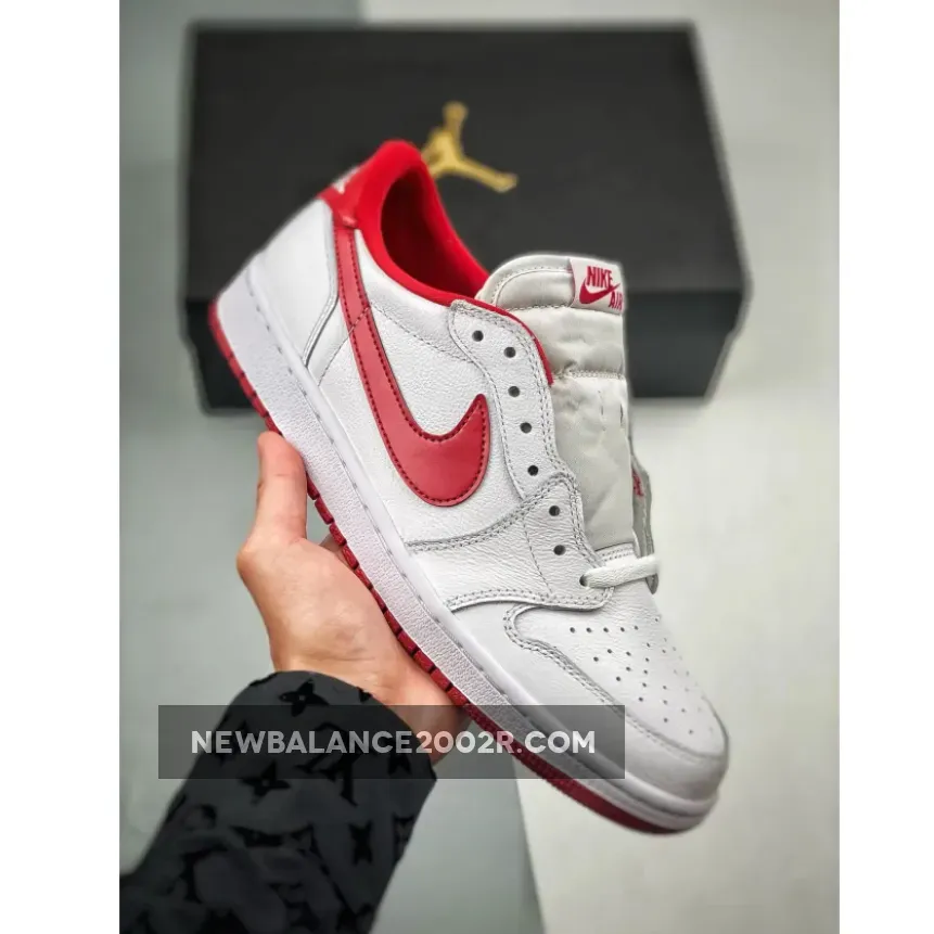 Air Jordan 1 Retro Low OG White/Varsity Red | varsity red 1s
