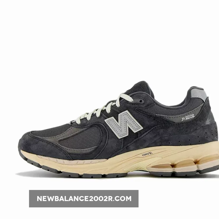 New Balance 2002R Black Dark Grey M2002RHO / 2002r phantom magnet