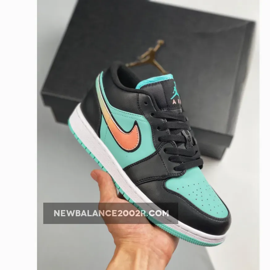 Jordan 1 Low Tropical Twist Black Jordan 1 Tropical CK3022-301