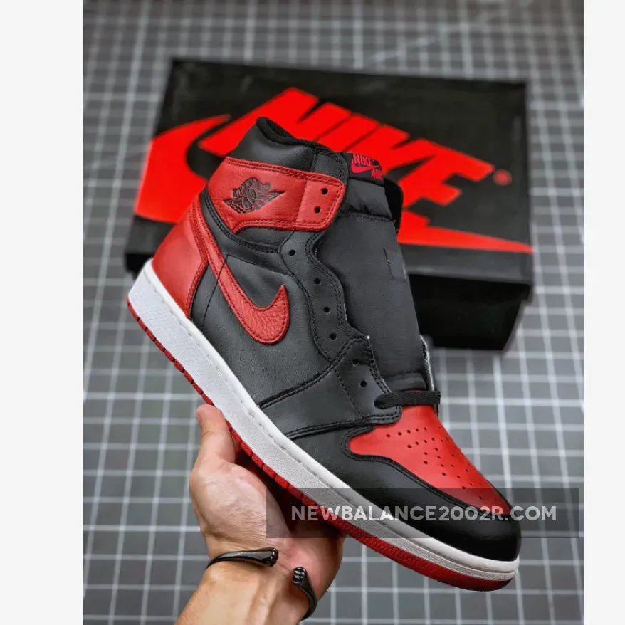Air Jordan 1 Retro High Og 'Banned Bred' AJ1 BLACK/VARSITY RED-WHITE | 555088 610