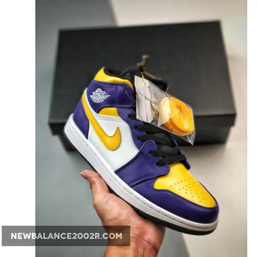 Air Jordan 1 Mid "Lakers" Dark Concord/Taxi-White-Black