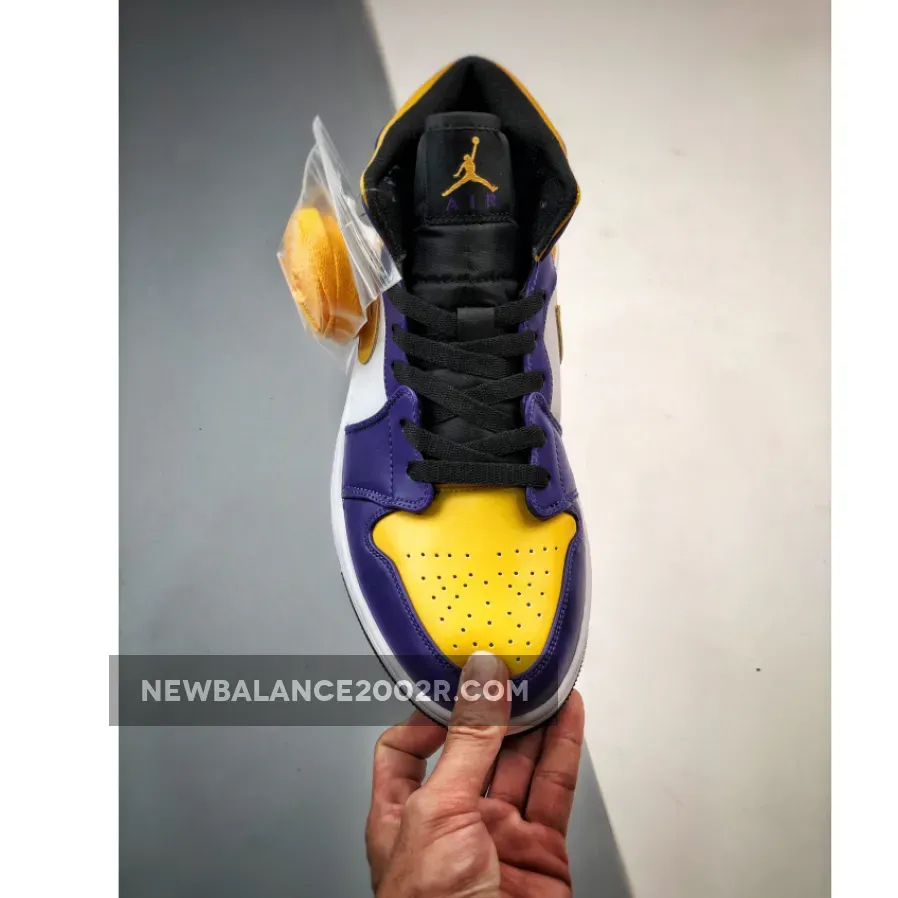 Air Jordan 1 Mid "Lakers" Dark Concord/Taxi-White-Black Air Jordan 1 Mid "Lakers" Dark Concord/Taxi-White-Black