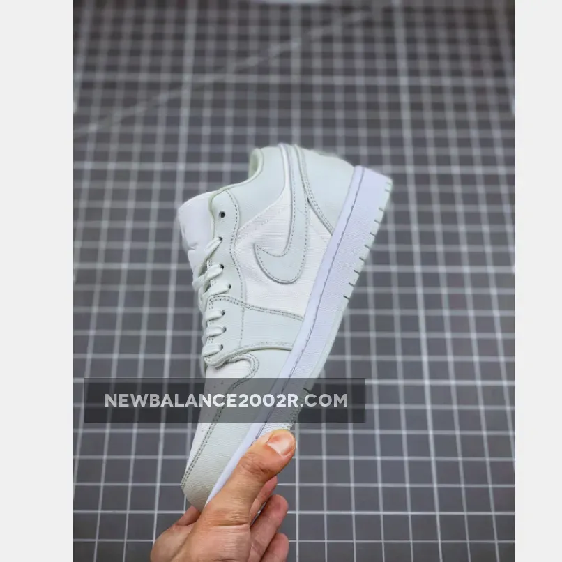 Air Jordan 1 Low White/Spruce Aura CW1381-003 #spruce aura jordan 1