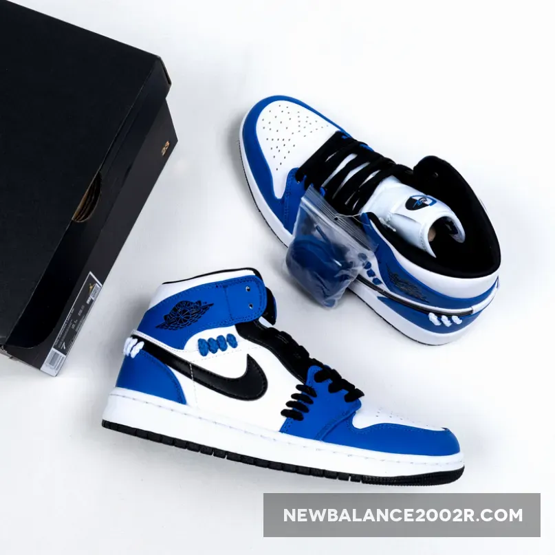 Jordan 1 Sisterhood Air Jordan 1 Mid SE 'Sisterhood' Game Royal/Black-White CV0152-401