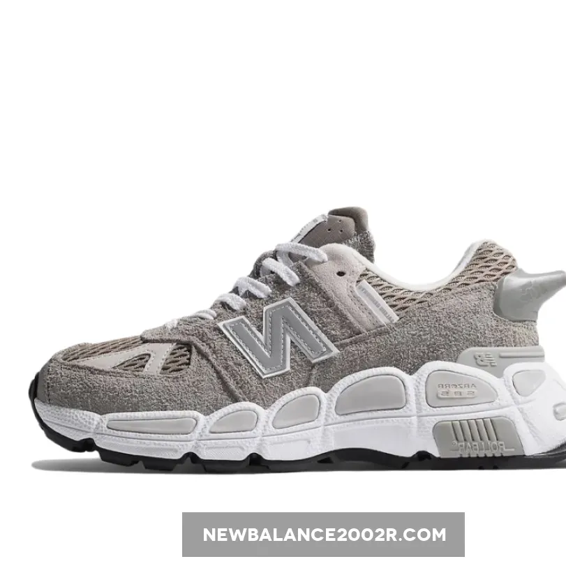 Salehe Bembury x New Balance 574 Yurt MS574YSC / new balance shark shoes