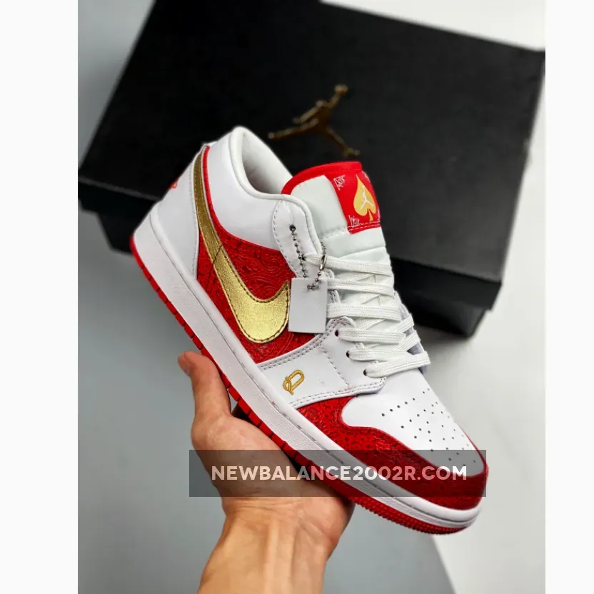 Air Jordan 1 Low SE ‘Spades’ DJ5185-100